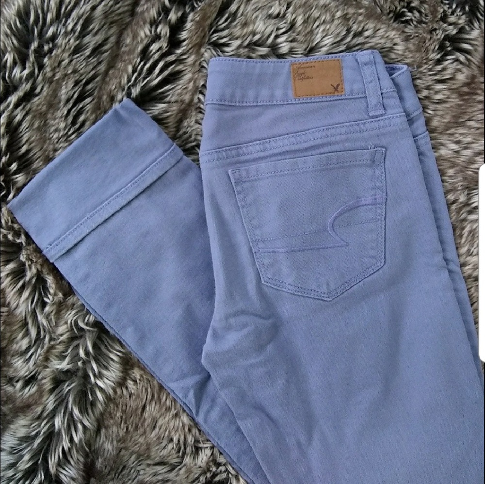 DONATING TOMORROW - American Eagle Skinny Jeans